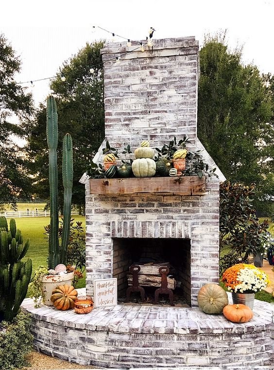 Lowcountry Outdoor Fireplace